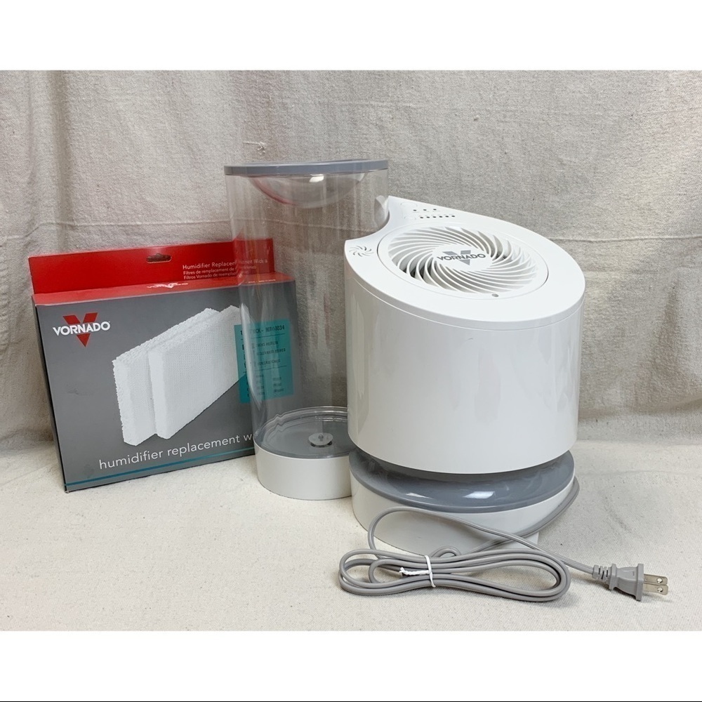 Vornado EV100 Humidifier + 2 new Wicks